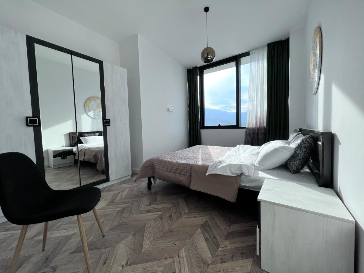 Apartment In Axis Towers, Tbilisi Business Center 外观 照片