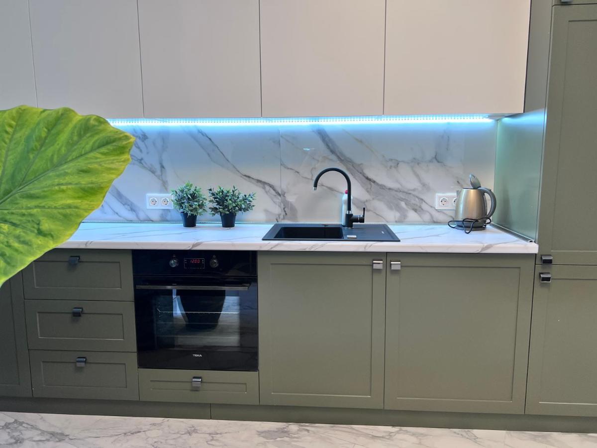 Apartment In Axis Towers, Tbilisi Business Center 外观 照片